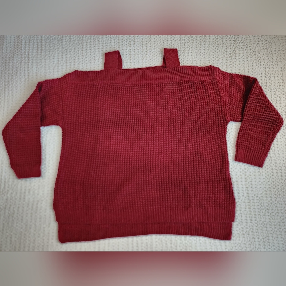 A&I Cold Shoulder sweater size XL NWOT